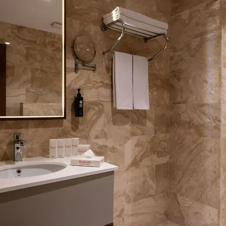 Отель Ramada Residences By Wyndham Haramidere